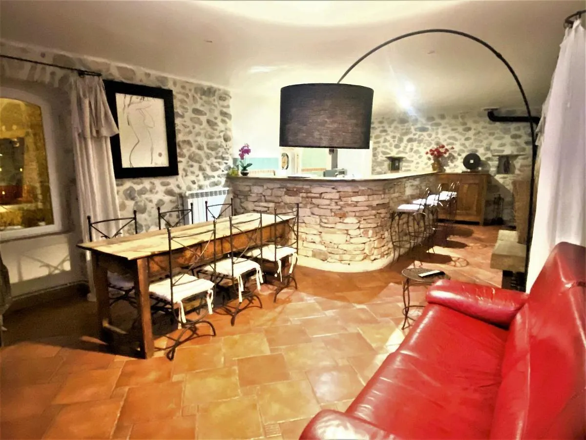 Gites La Bastide Saint Martin Vallon-Pont-dʼArc France