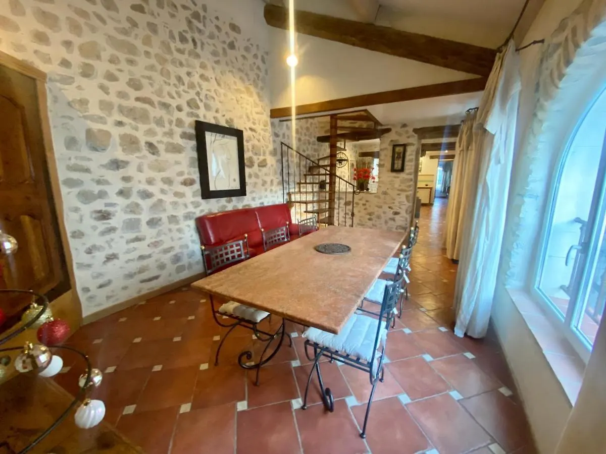 Gites La Bastide Saint Martin Vallon-Pont-dʼArc Hébergement de vacances