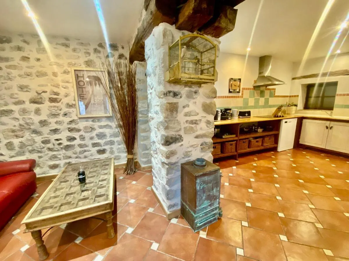 Gites La Bastide Saint Martin Vallon-Pont-dʼArc