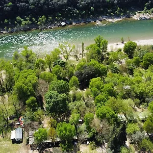 Camping Le Camp Des Gorges, Vallon-Pont-dʼArc
